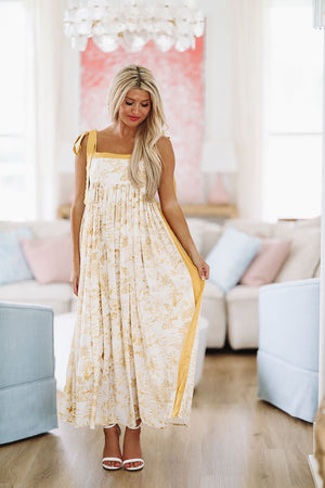 HAZEL & OLIVE Havanna Holiday Maxi Dress - Yellow