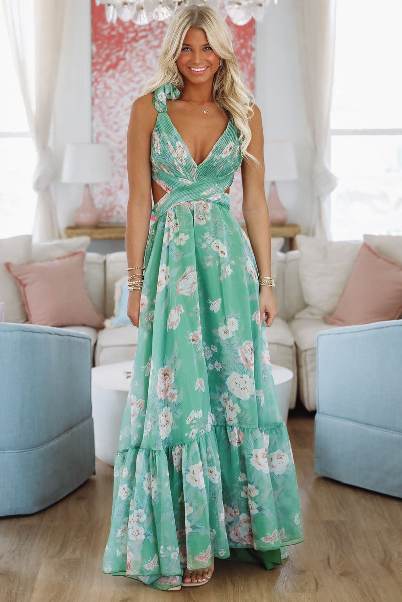 HAZEL & OLIVE In the Courtyard Maxi Dress - Green