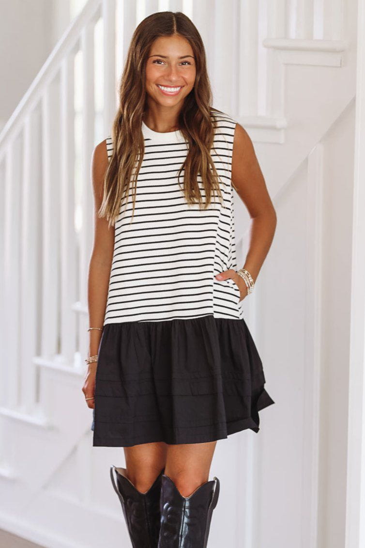 HAZEL & OLIVE Play it Cool Mini Dress - Black and White