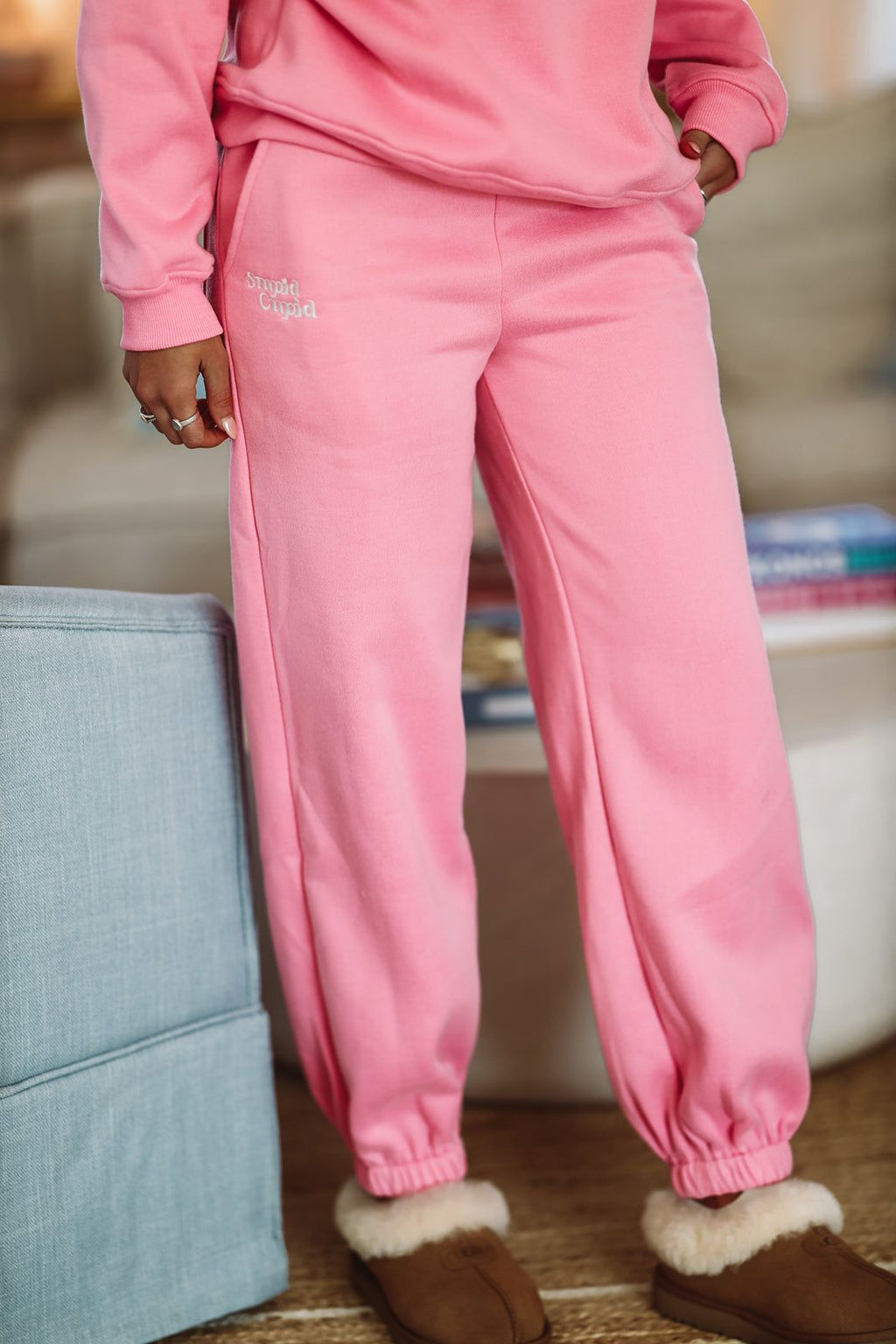 HAZEL & OLIVE Stupid Cupid Sweatpants - Pink