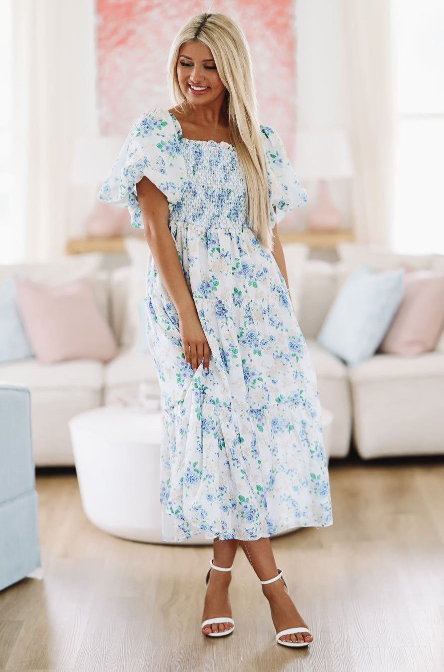 HAZEL & OLIVE Sunday Morning Floral Midi Dress - Blue and White